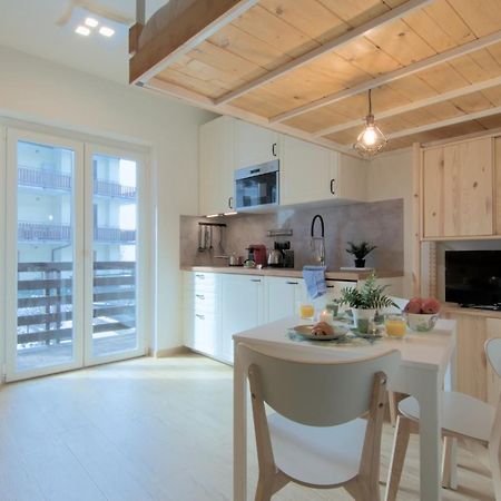 Apartmán Casa Pino- Loft Con Giardino Magnolta Aprica Exteriér fotografie